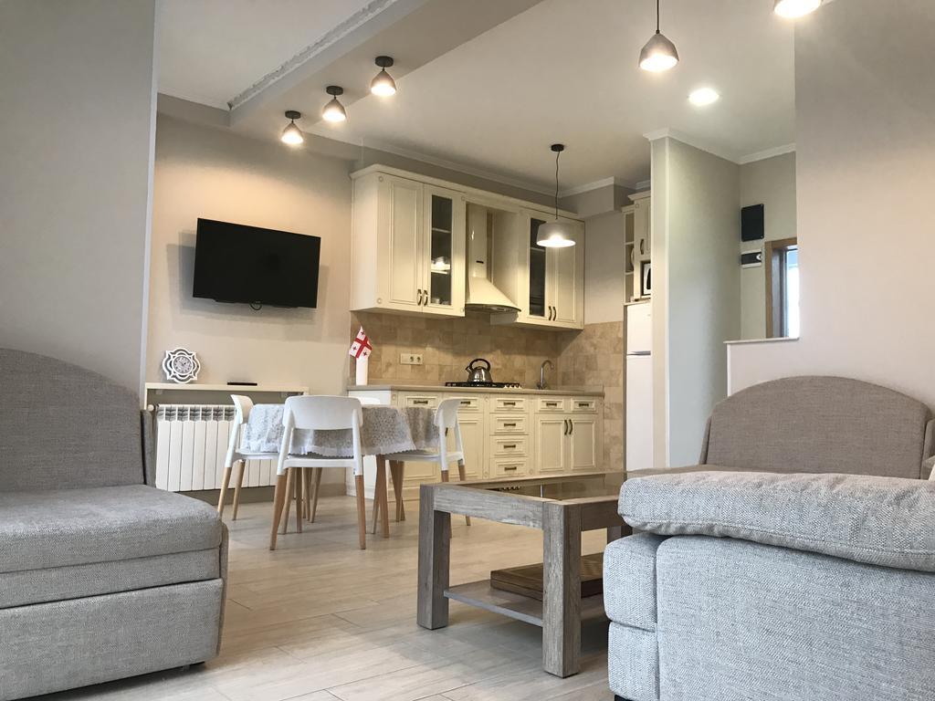Piazza Apartment Batumi Kültér fotó